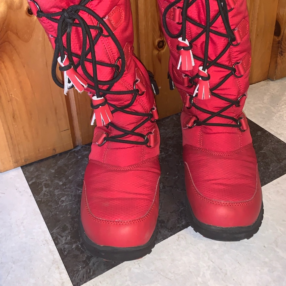 Baffin woman’s winter boots